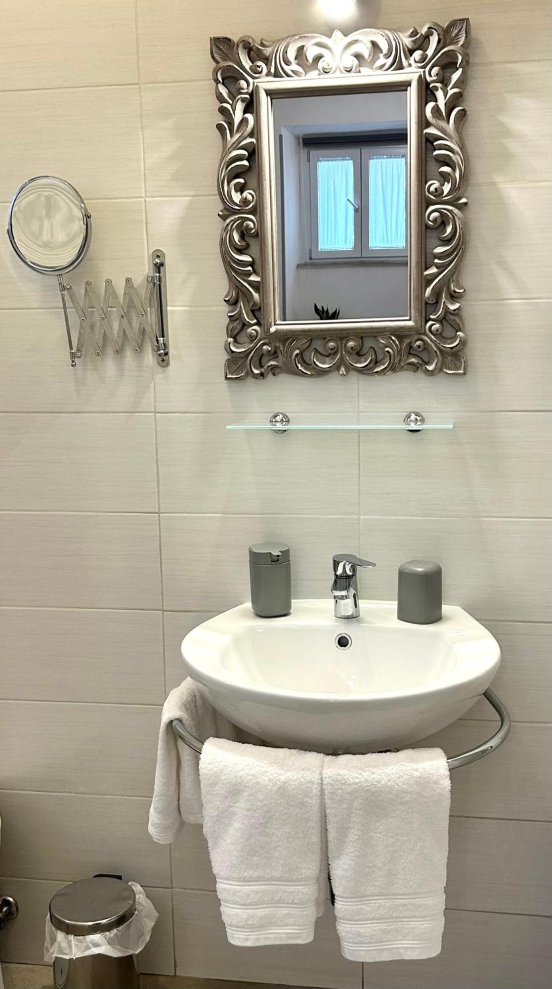 Apartment Maison Latina Rome
